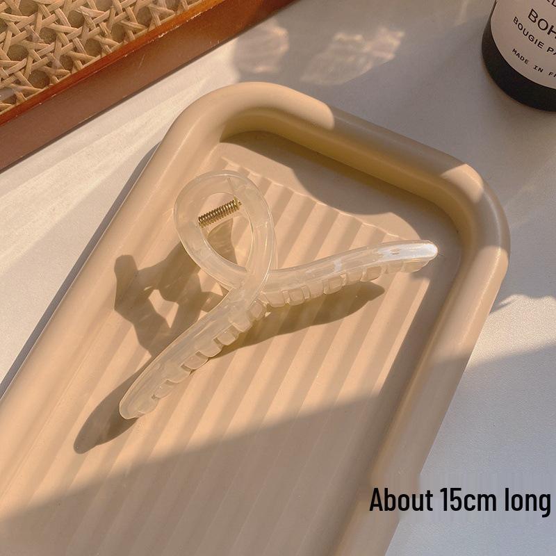 Large French Retro Claw Hair Clip for Elegant Women's Hairstyles.