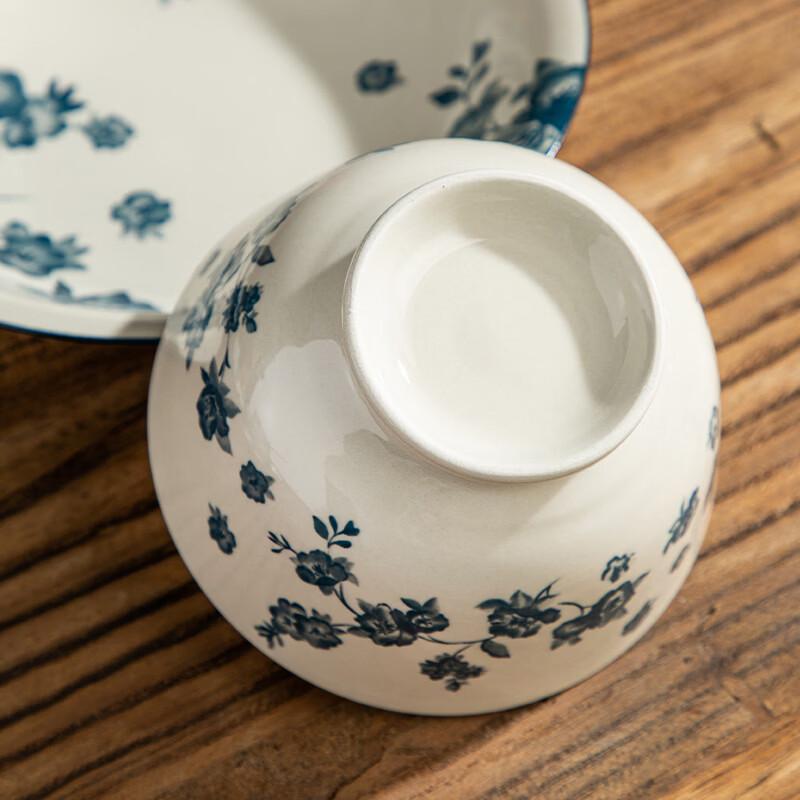 Hao Ai Jia Mi Tang 18-Piece Ceramic Dinnerware Set