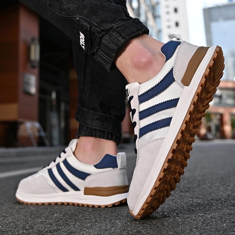 Men's Breathable Casual Sneakers Fashion Sports Shoes Men's Outdoor Hiking Shoes Skateboarding Shoes