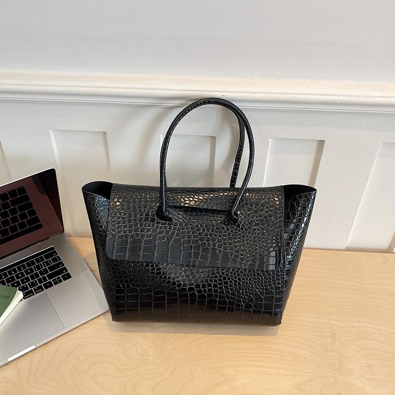 Crocodile Pattern Handbag, Women's Large-capacity Retro Fashion Commuter Tote Bag, High-end Simple and Versatile Shoulder Bag