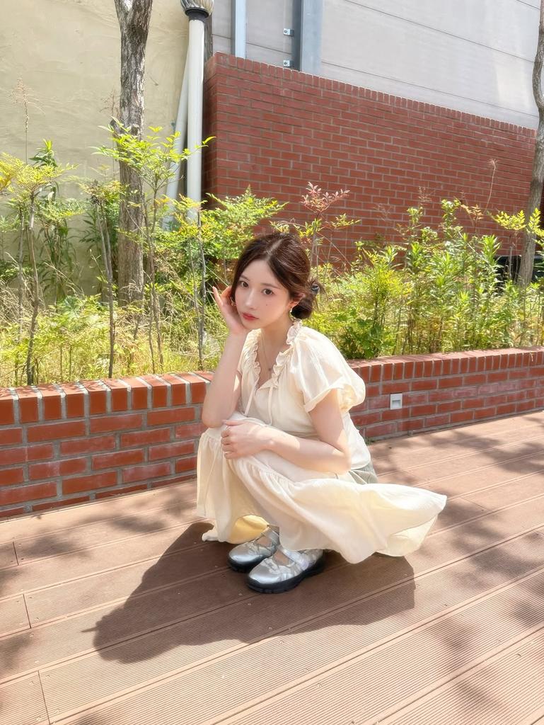 WIOE Rebecca Ribbon Tie Blouse_Cream