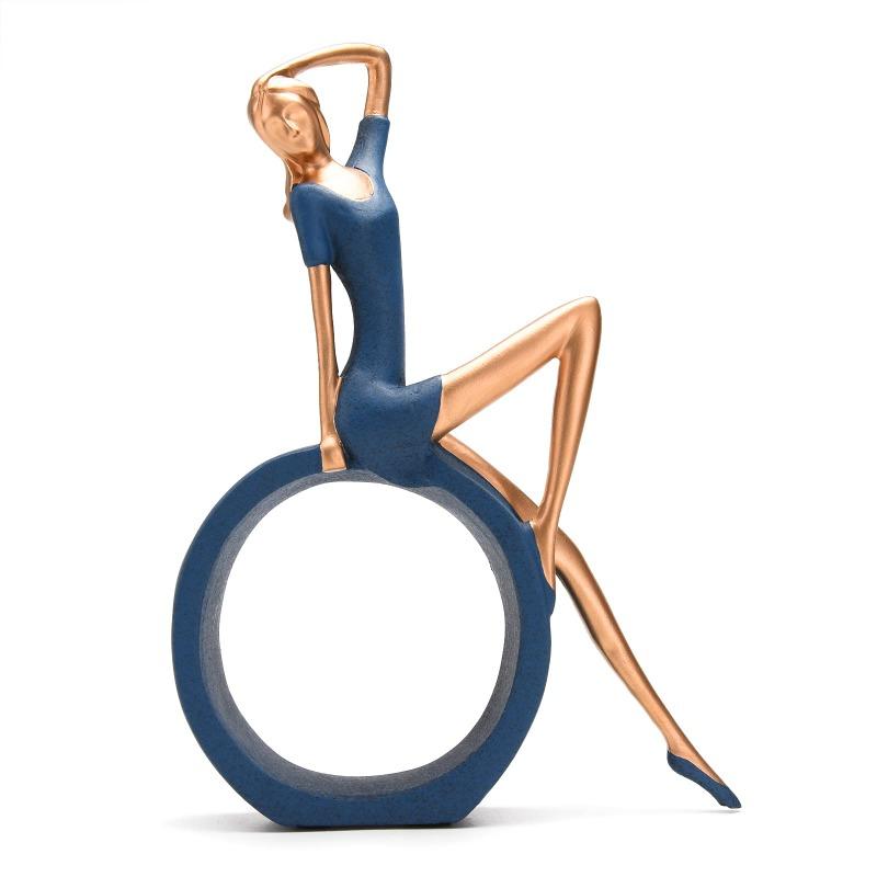 Reading Statues Office Decoration Art Characters Resin Yoga Girl Decoration Circular Craft Decoration Reader Teacher Desktop Decoration