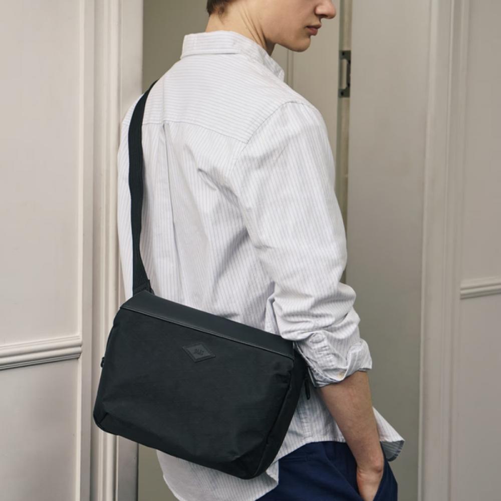 

Daks Black Anti Theft Crossbody Bag Dbba5f852bk Single option