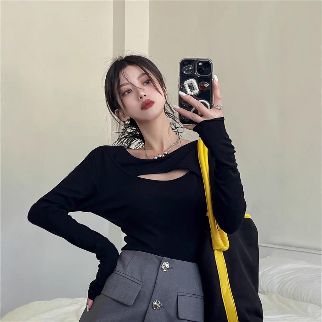 Hollow Long-sleeved T-shirt Women's Autumn New Hot Girl Sexy Slim Design Base Shirt Student Top