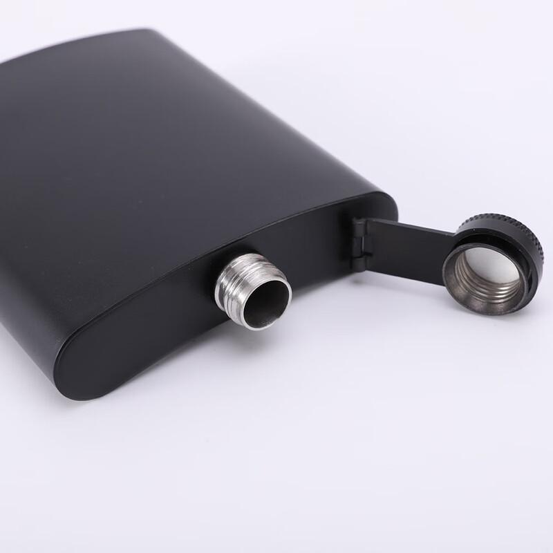 Enshousu Portable Metal Liquor Flask Set