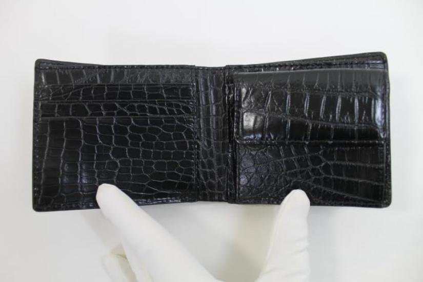 [High-end Kimono Store] [Bi-fold Wallet] Authentic Crocodile Leather Wallet, Double-Sided, Black Matte Finish, Made by Henlon