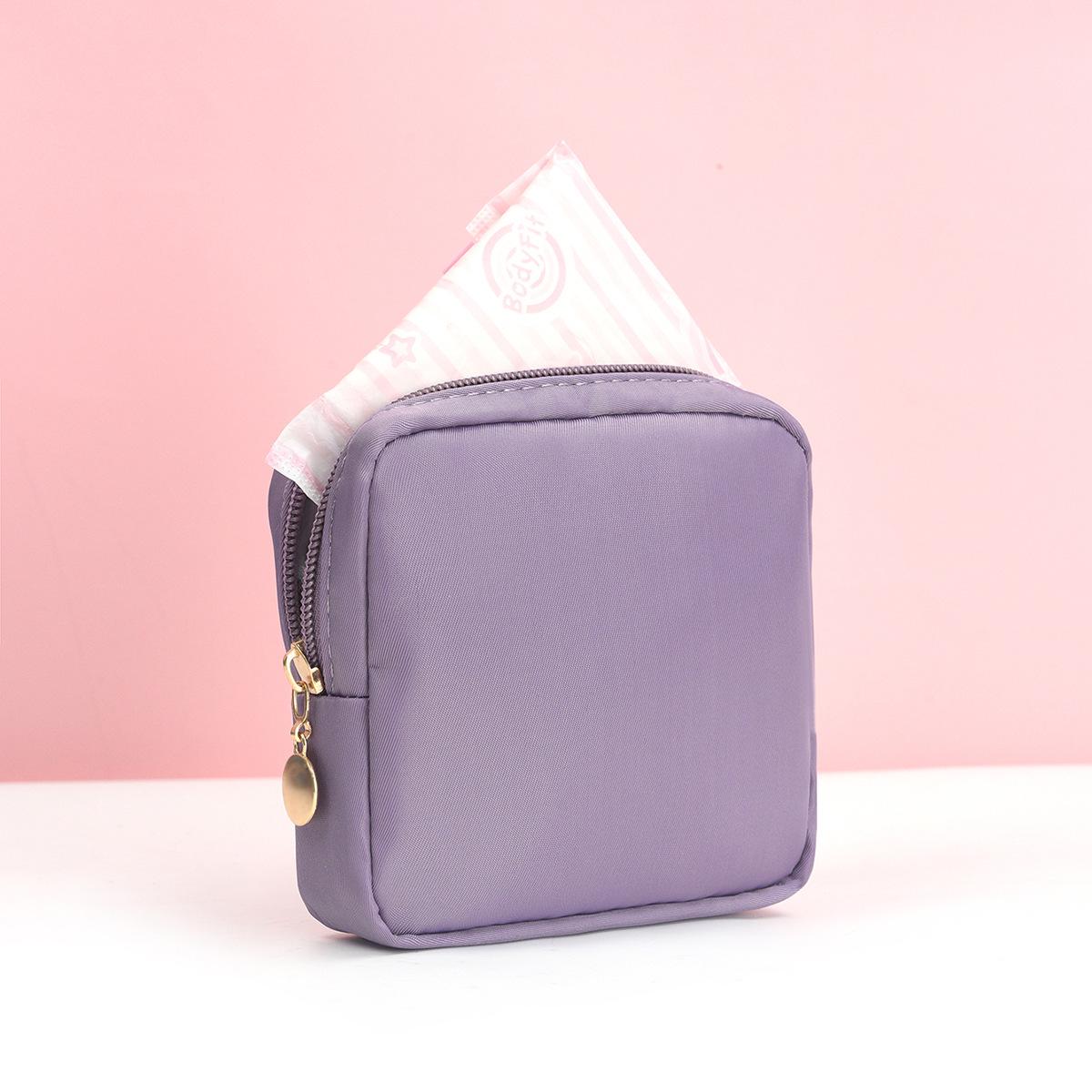 

Large Capacity Portable Sanitary Napkin Storage Bag