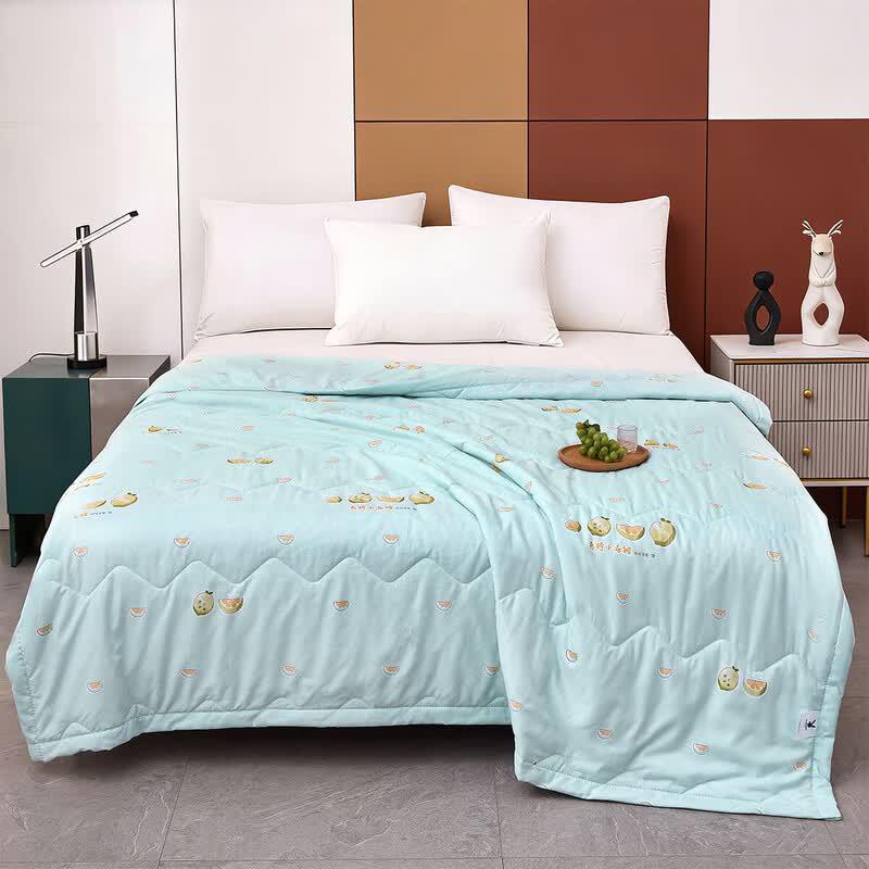 PLAYBOY Cooling Lime Summer Quilt