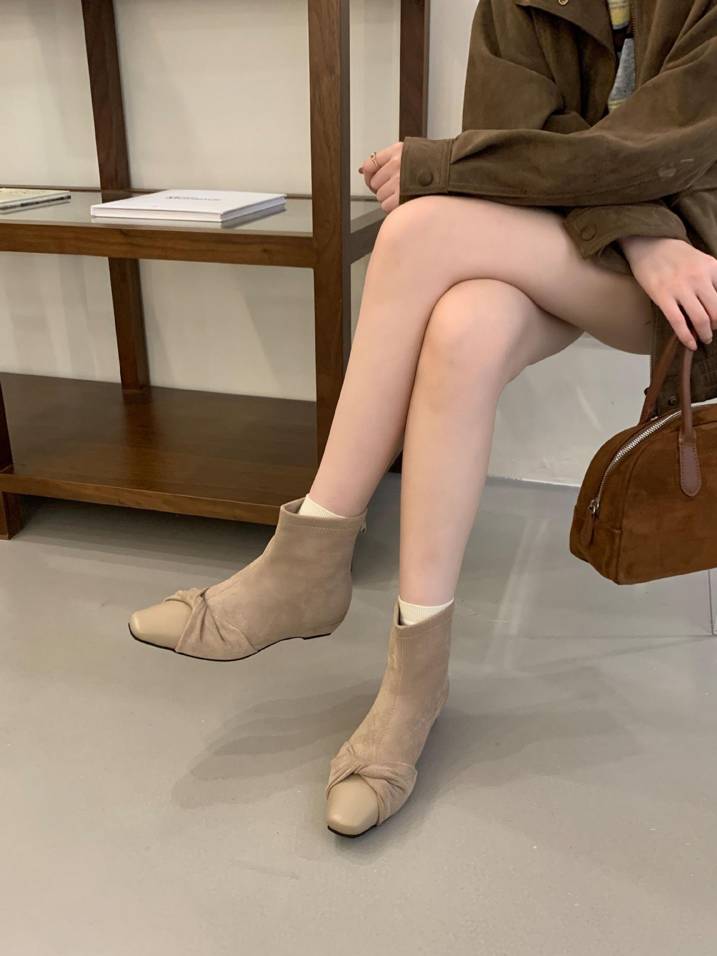 

Good to wear 2025 autumn and winter new short boots are here, retro suede square head autumn and winter new square head thin short boots 39 хакі