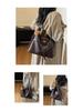 2025 Retro Women's Large-Capacity Underarm Bag - Fashionable Autumn/Winter Tote Backpack
