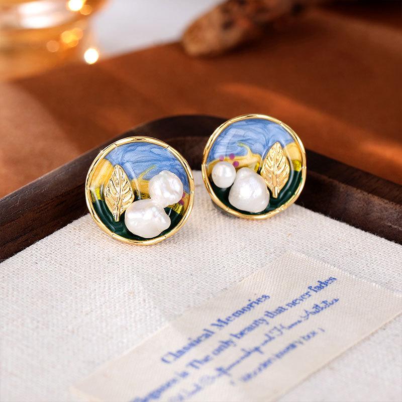 Ladies Light Luxury Elegant Imitation Pearl Earrings Fashionable Enamel Colorful Drop Glaze Unique Design Sense Earrings