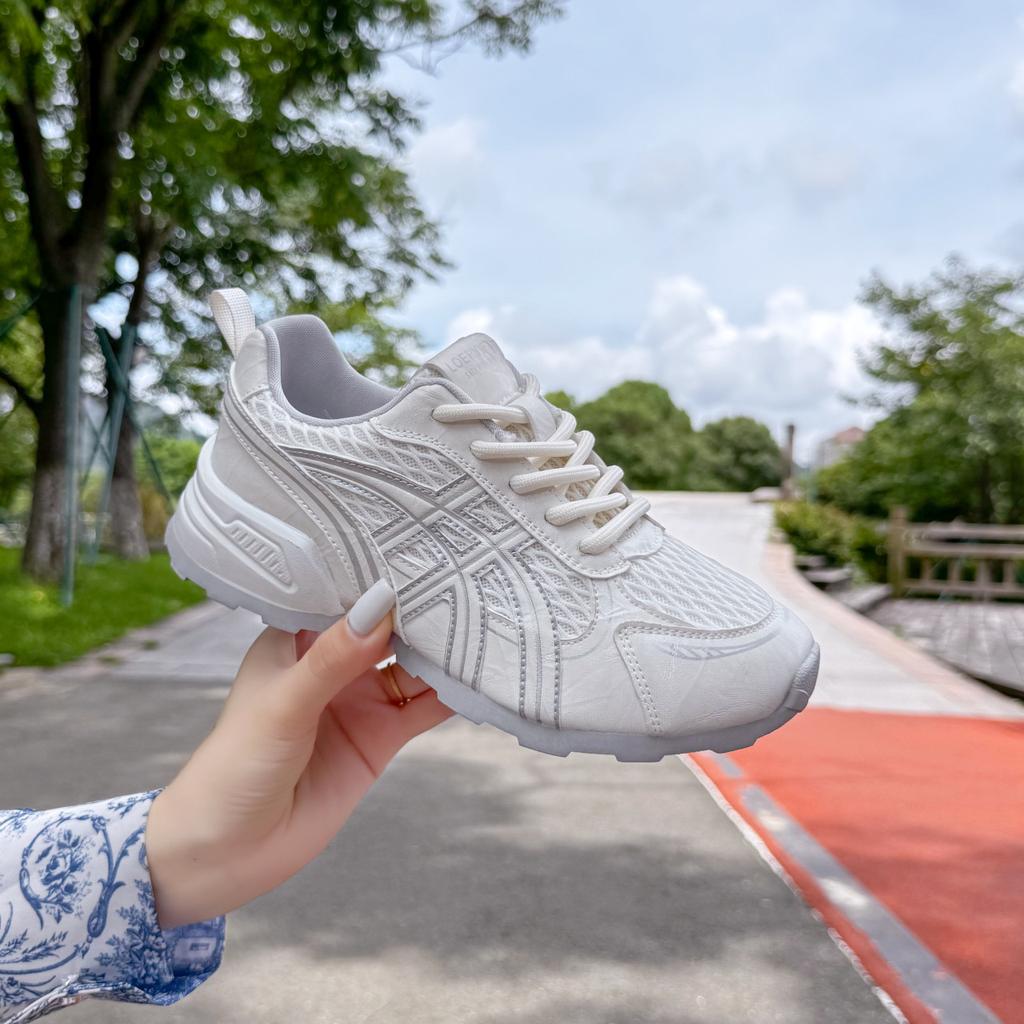 European Version Breathable Mesh Lightweight Dad Shoes Women's 2025 Summer New Casual Versatile Heightening Platform Sports Shoes Tide