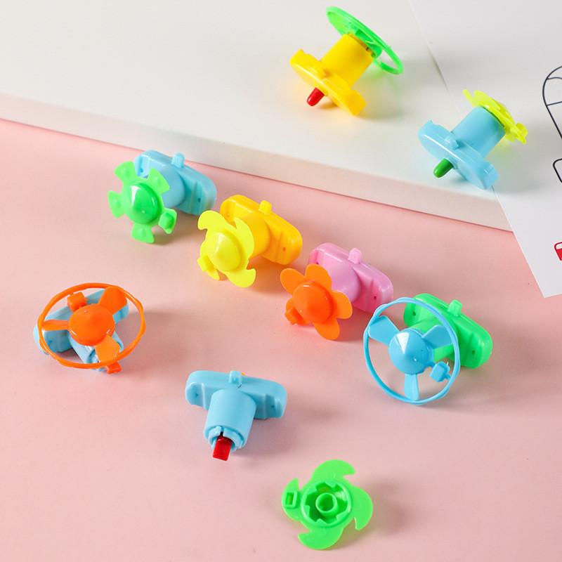 Plastic Gyroscope Spin Toy Set For Kids Collectible Toys Classroom Giving Gift