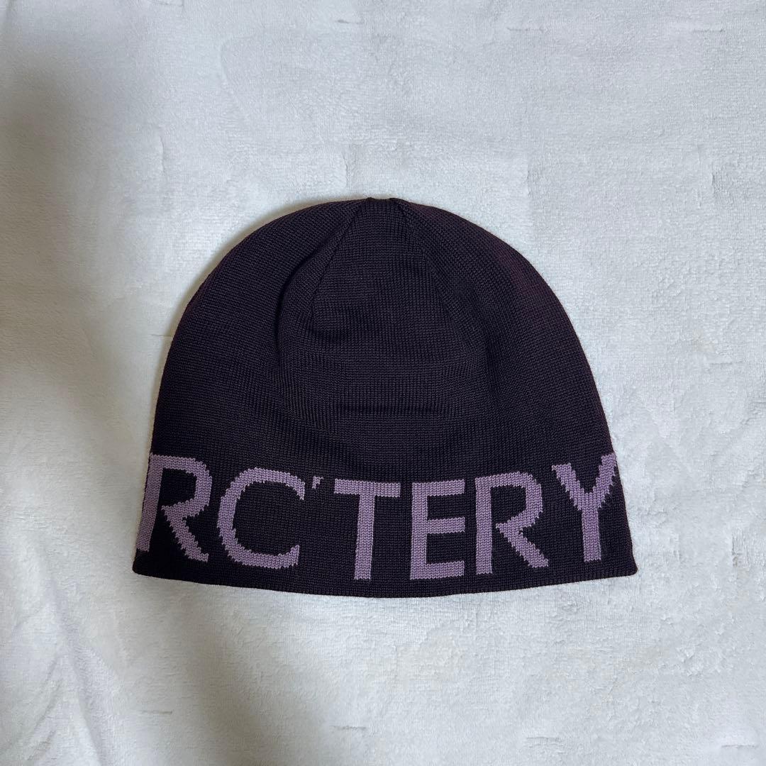 Used ARC TERYX Beanie