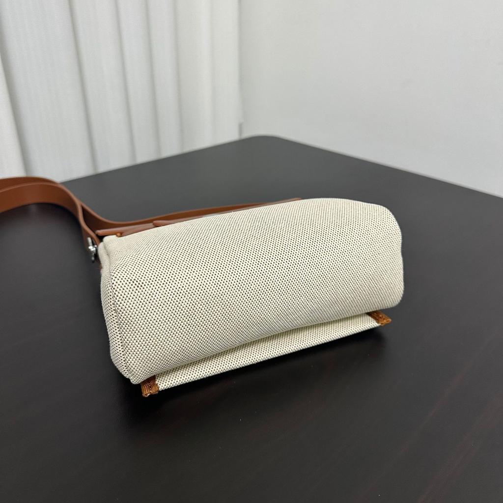 Cross Border 2025 / Neue lässige, vielseitige quadratische Canvas-Tasche, Tragetasche, Mini-Umhängetasche, einzelne Schultertasche, Damentasche, gute Qualität