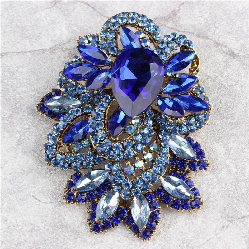 Rhinestone Brooch Pins for Women Shiny Boutique Decoration Badges Party Banquet Dress Gift