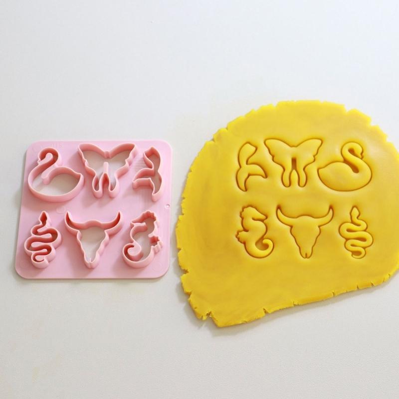 Polymer Cutters DIY Manufacturing Plastic Earrings Clay Cutters Soft Ceramics Mold Adorable Mini Jewelry Clay Cutters
