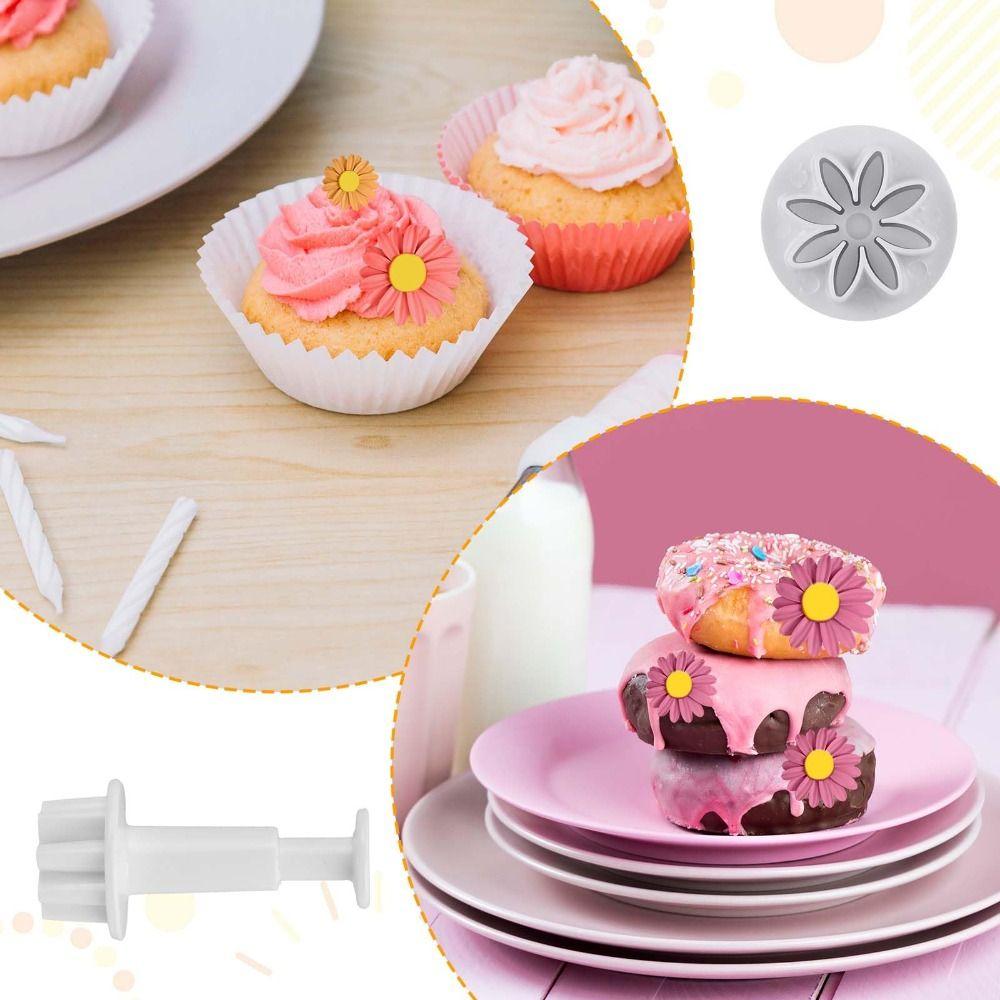 8pcs 8 Petals Shape Fondant Cutter Mold Daisy Pattern Flower Plunger Cutter Chocolate Decoration