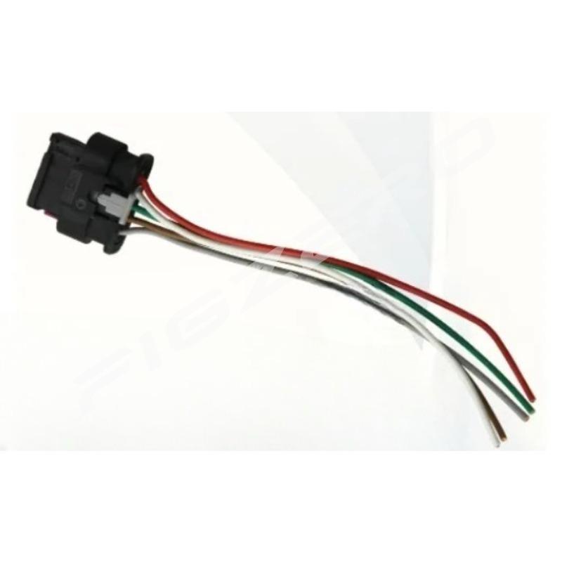 China Tail Light Base Rear Brake Lamp Circuit Board Wiring Harness Plug Left Right New Automobile Part for Jeep Renegade
