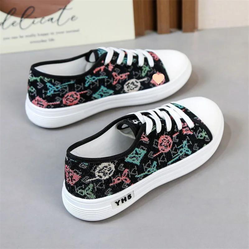 Spring and Autumn New Classic Versatile Women's Canvas Shoes Trend Flat Bottom Student Casual Sports Shoes sneakers