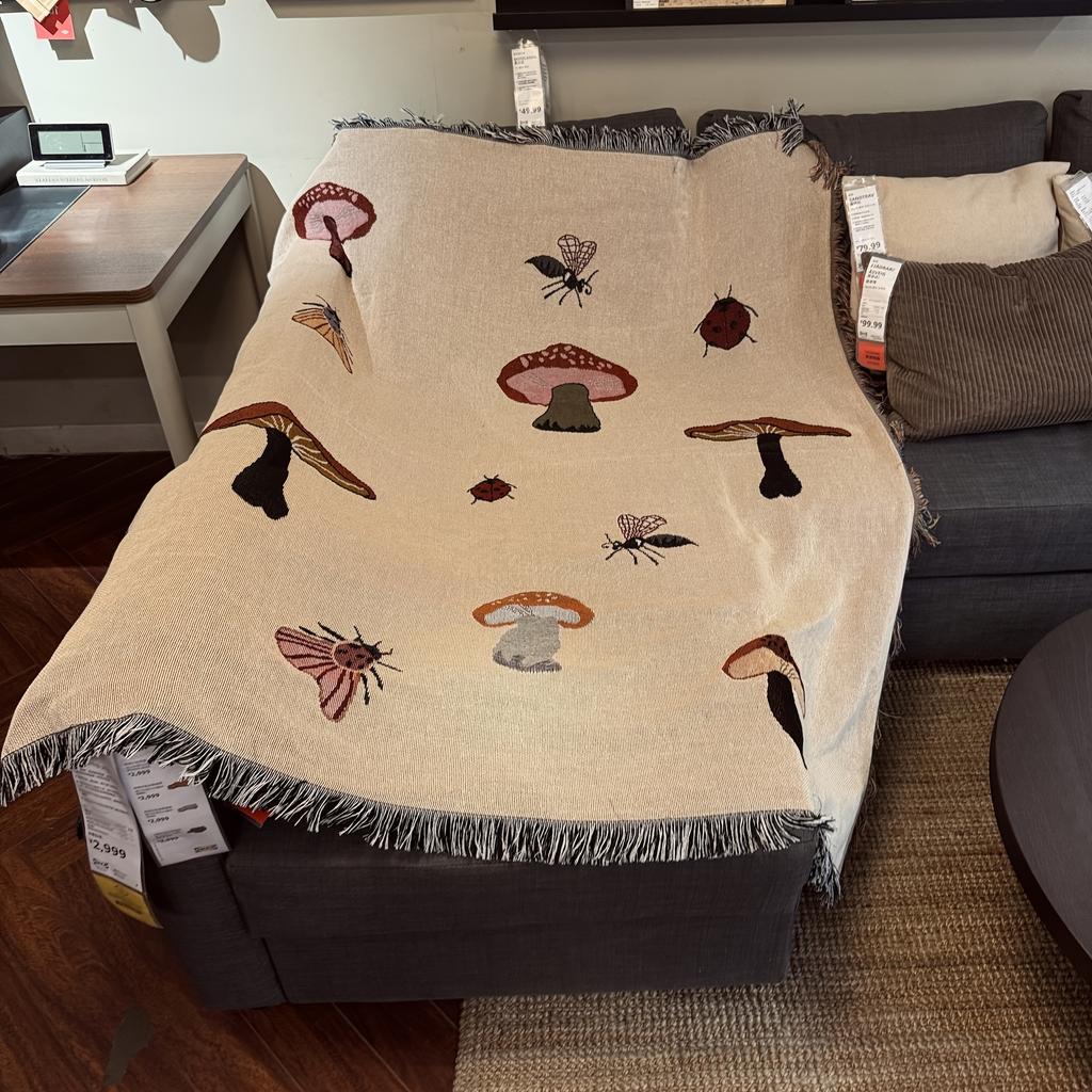 Bohemian Mushroom Tapestry Blanket Vintage Floral Design with Fringed Edges, Neutral Beige Background, All Season Cozy Throw for Bed or Sofa, Bohemian