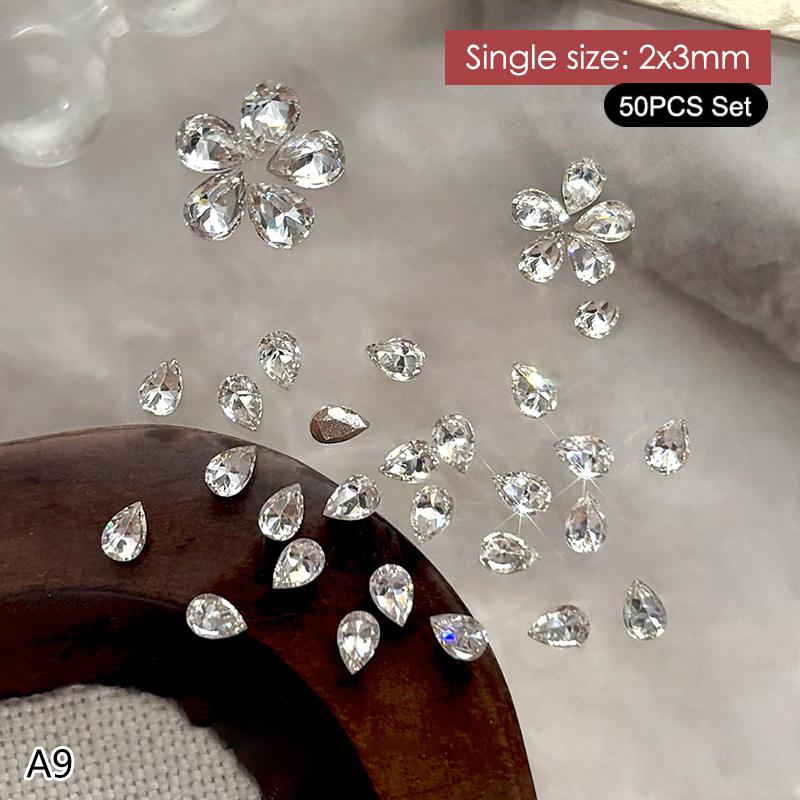 50 Stück Mehrfarbige Mini-Wassertropfen Zirkon Nail Art Strasssteine 3D Flachboden Kristallsteine Maniküre Dekoration