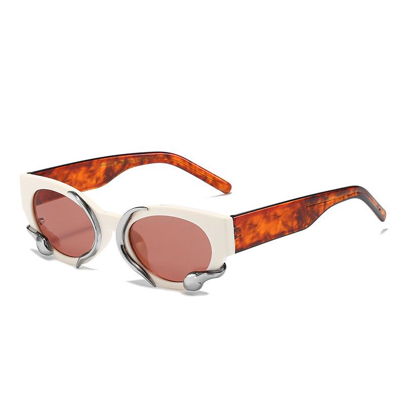 Premium Punk Cat Eye Sunglasses Stage Performance Outdoor Beach Outing Essential Party Party Eyewear Fashionable Wear Women's