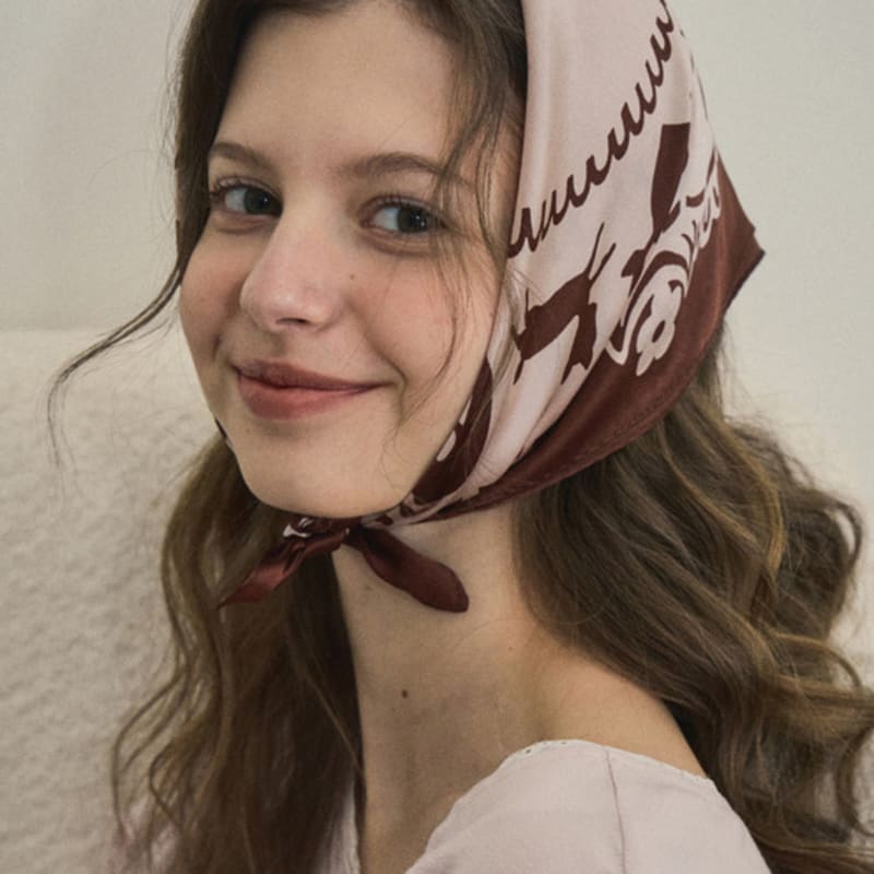 OUR NOSTALGIA Our nostalgia silk scarf_Brown(O25-ACC01)