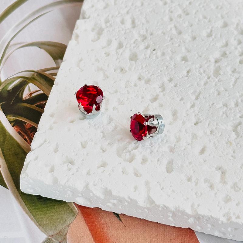 2/4/6/8Pcs Daily Versatile Chic Ear Jewelry Gifts Accessories Shiny Zircon Magnetic Stud Earrings Set For Women Men