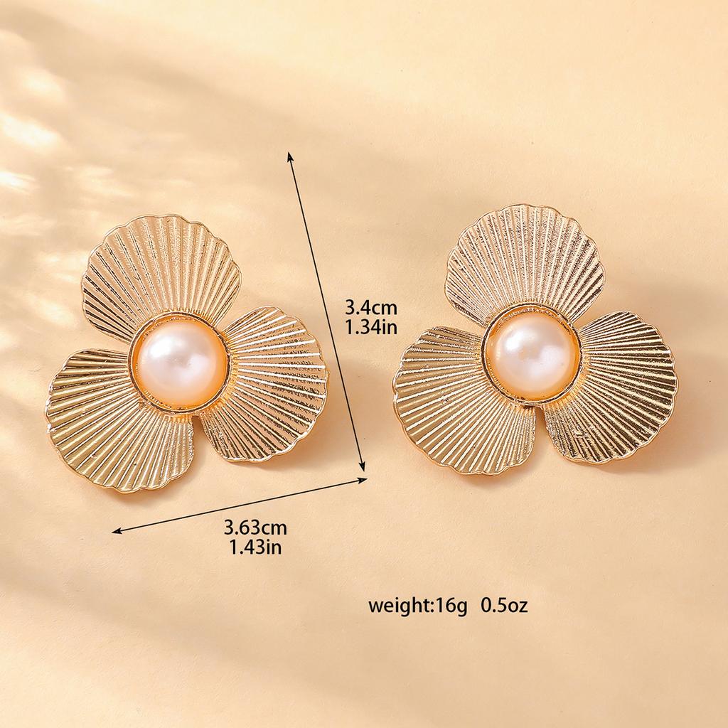 Accessories Circle Hollow Fan Circle Metal Earrings Women'S French Retro Elegant Niche Premium