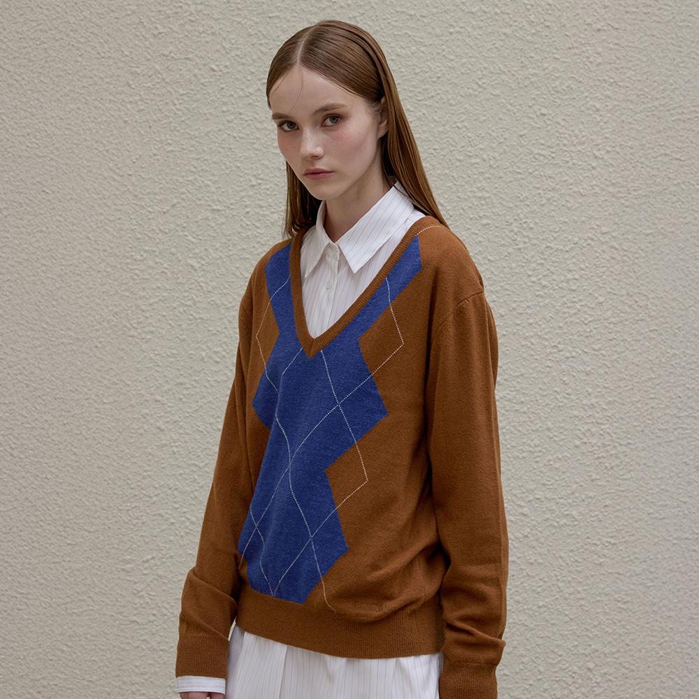 NORMOR Standard Argyle V-Neck Knit Brown