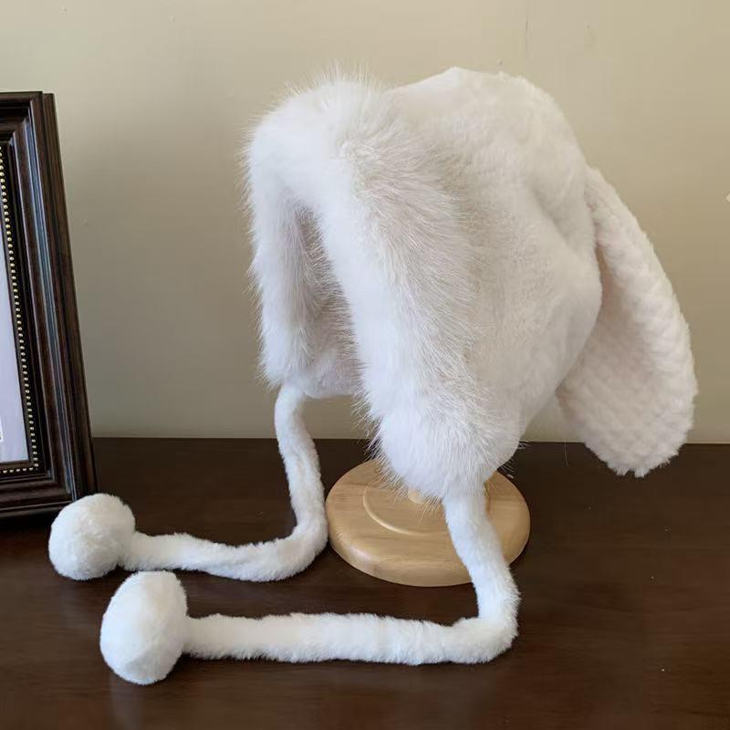 "2024 Bear Plush Hat & Scarf Set – Cute Winter Cycling Warmth"