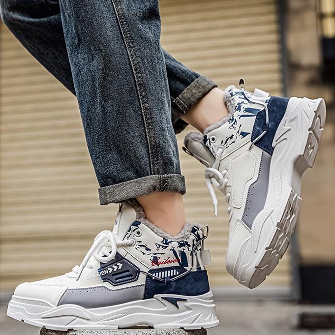 Winter Short Plush High Cut Thick Soled Men's Casual Shoes Anti Slip and Fleece Warm Men's Boots Cotton Shoes Platform Boots