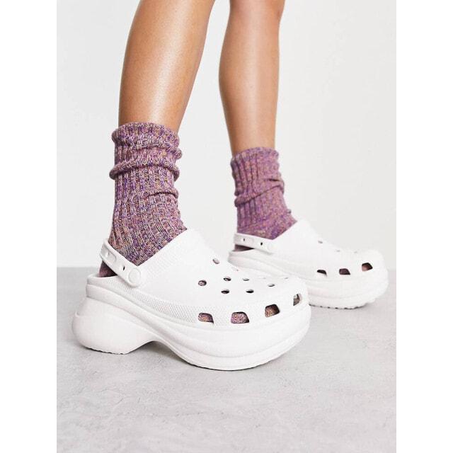 

Белые сабо на платформе Crocs Bae