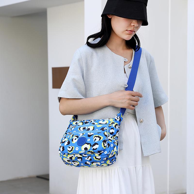Printed Nylon Shoulder Bag Middle-Aged Multi-Layer Bag Mother Bag Women's Crossbody Bag Mobile Phone Bag
