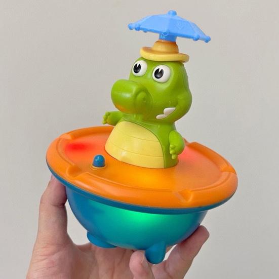 Automatic Spraying Crocodile Bath Toy LED Light & Rotating Shower Head Fun Bathtub Fountain Toy for Boys Girls