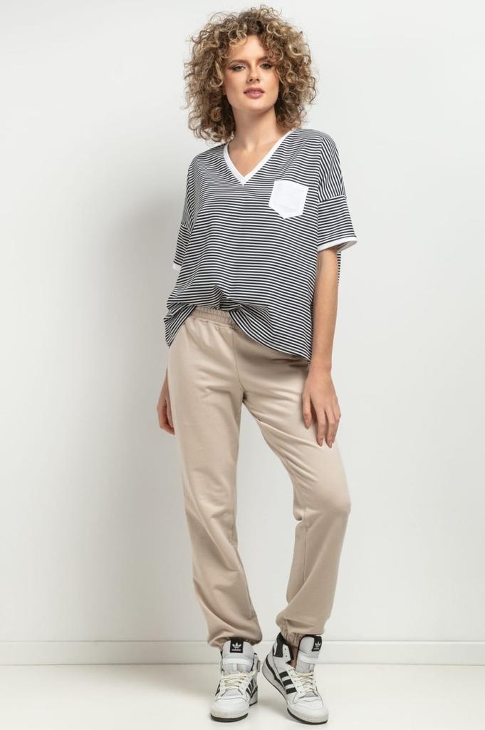 Wide V-neck blouse T393 XL/XXL white