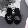 Fashion Fashion Crystal Cartoon Cat Fur Slippers Women Comfort Faux Fur Cotton Slippers Woman Winter Open Toe House Plush Slides Mujer