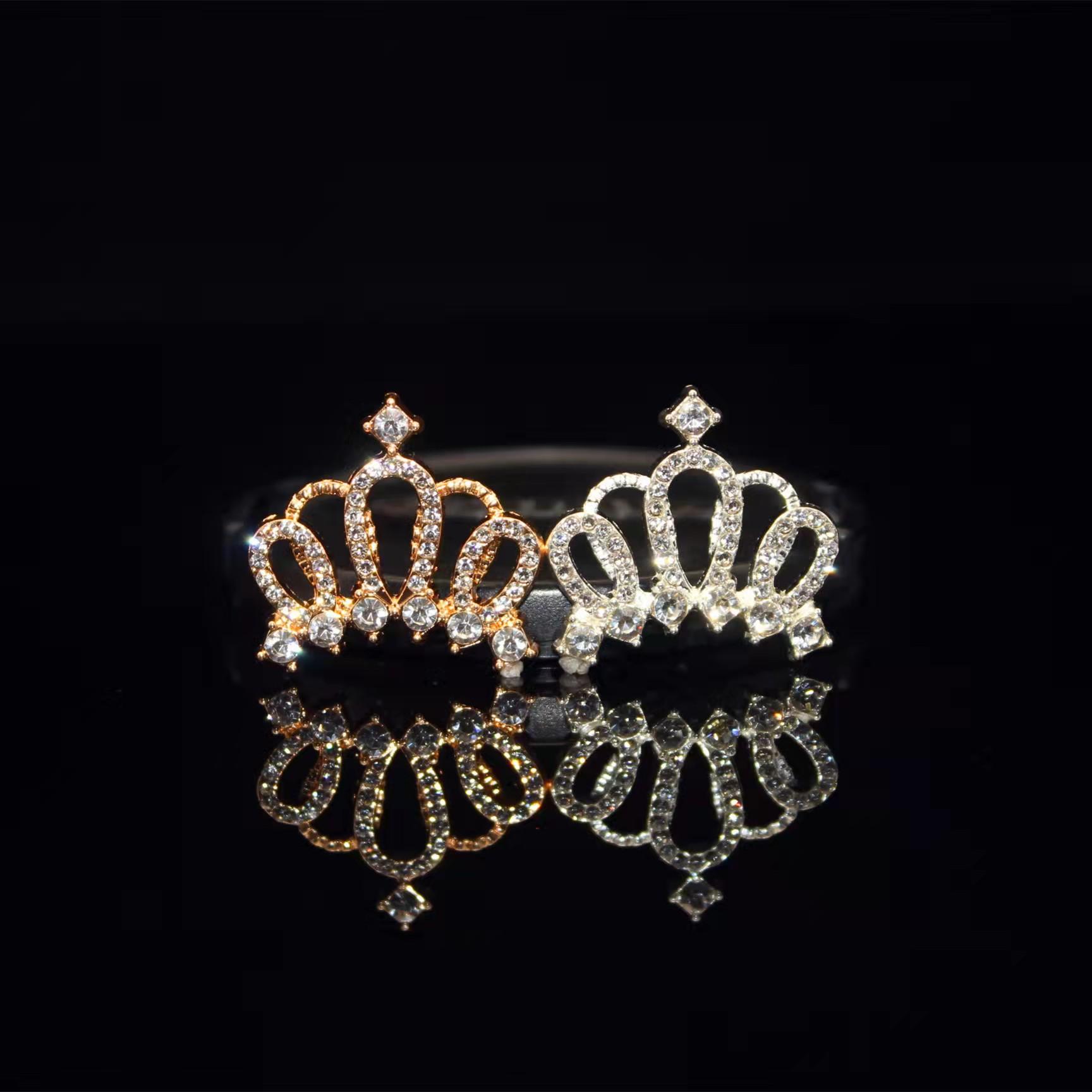 

Engood 100Pcs Rhinestone Crown Button Sewing Trim & Embellishments Craft Buckles Diamond DIY Wedding Invitations Decoration JC17