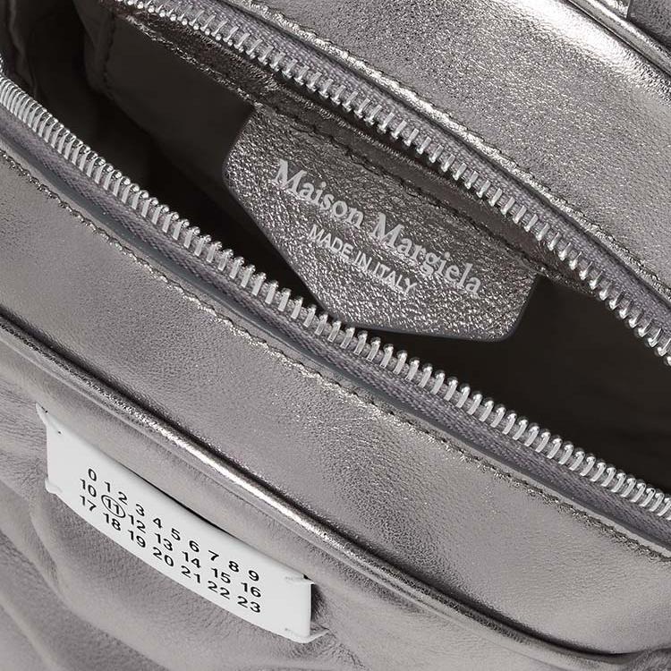 Maison Margiela Solid Color Logo Patch Zipper Closure Ruched Lambskin Mini Backpack Women Backpack Metallic-Silver S56WA0014P6748H3809