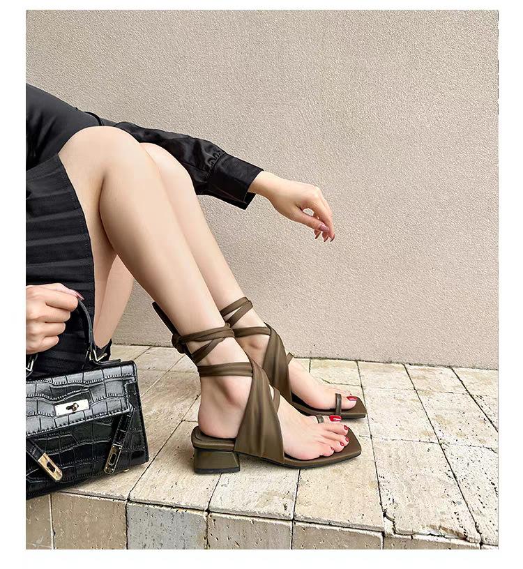 

лето 2025 новая элегантная нишевая модель ремешки квадратный носок ремешки толстый каблук универсальные удобные темпераментные босоножки на высоком каблуке 40 коричневый