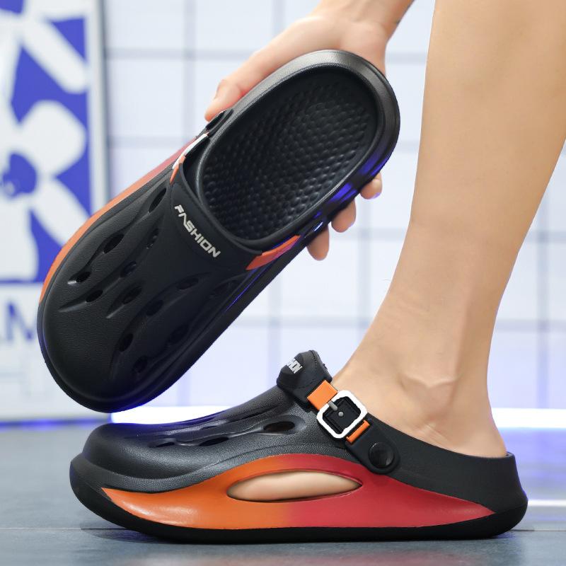 Summer new thick-soled shit-stepping hole shoes non-slip outer wear tourism seaside wading beach shoes two wear cool slippers