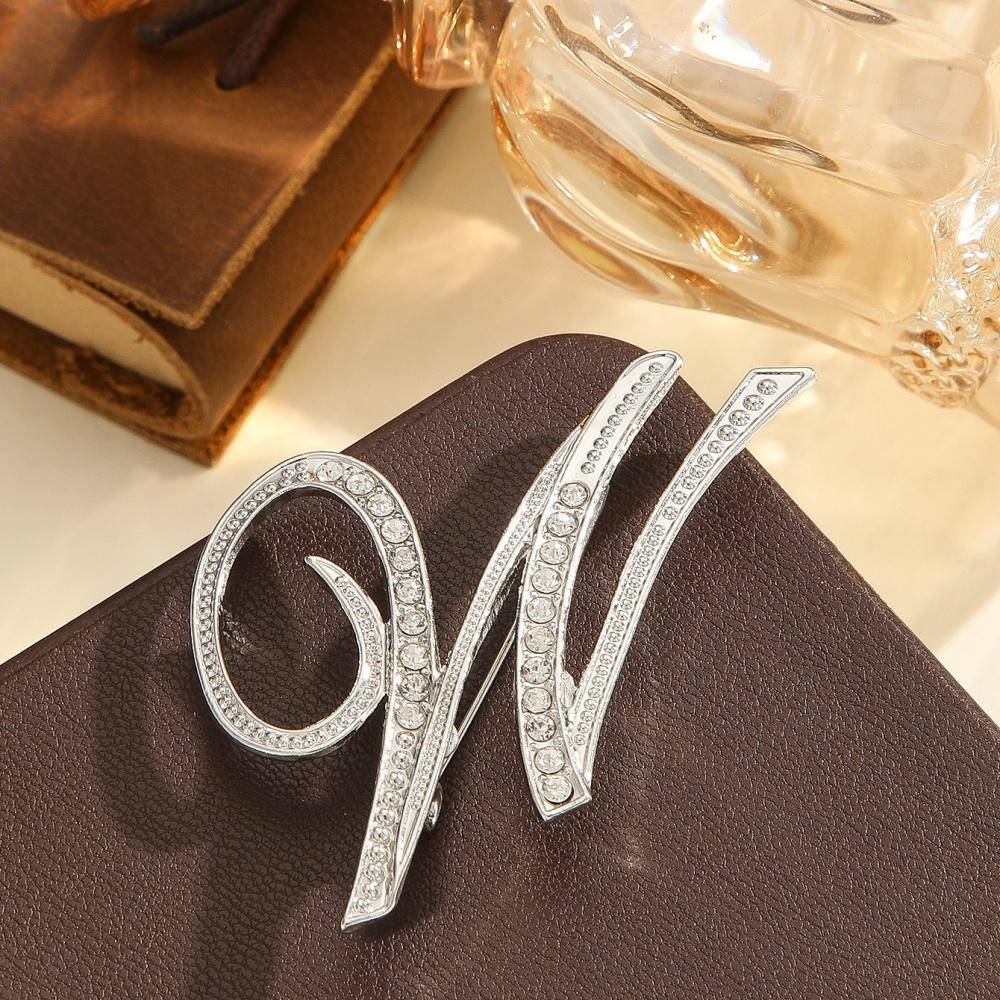 Spilla di Diamanti con 26 Lettere Inglesi Spilla Corsage in Metallo con Strass da Donna per Abbigliamento Zaino Sciarpa e Accessori Spille