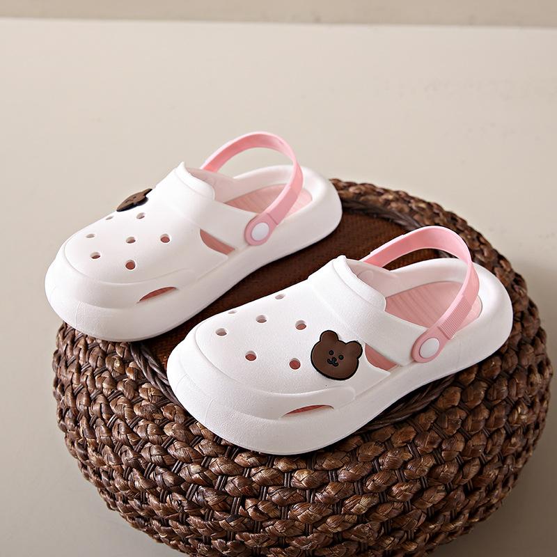 

New fashion flat-bottomed hole shoes women s thick-soled non-slip cute beach cool slippers summer bag head shoes 40/41 чорний