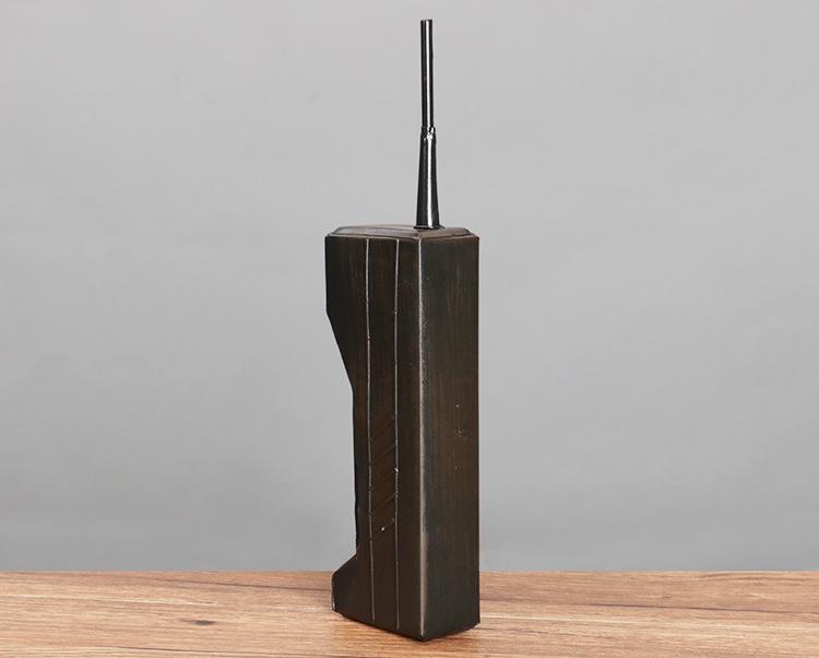 Retro-Styled Big Brother Mobile Phone Model - Chinese Costume Prop for Stage Display