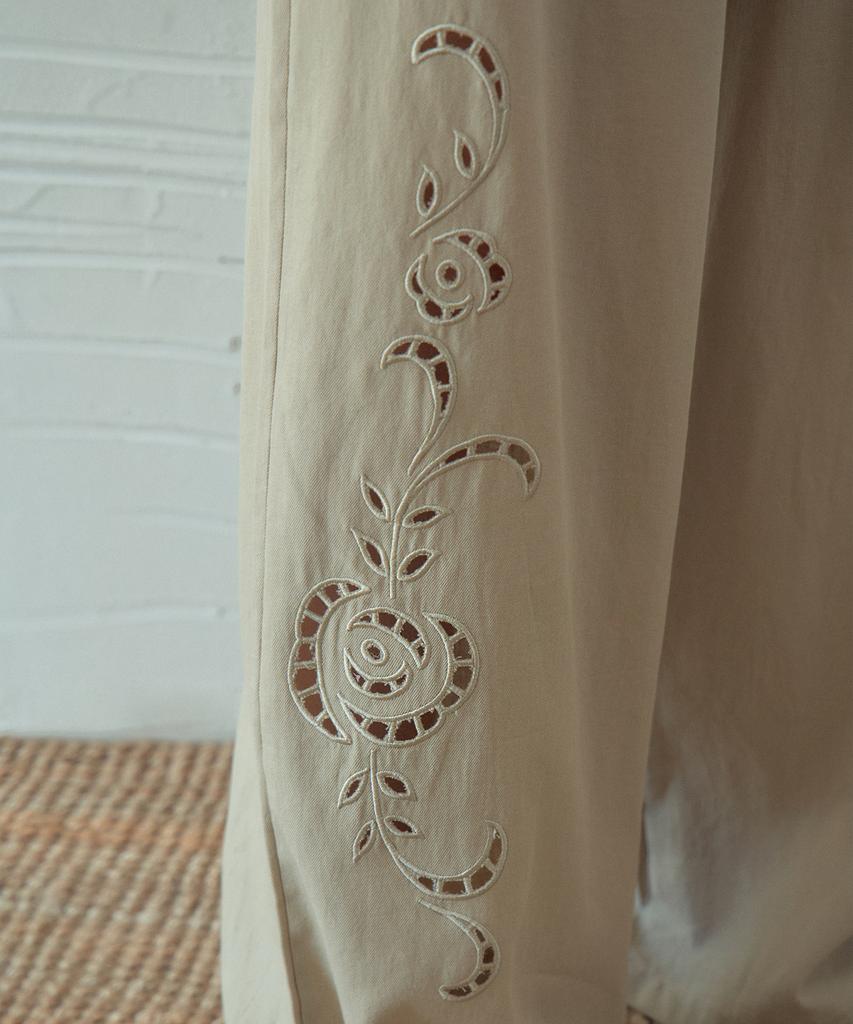 Aueonoseuteljia Rose Embroidered Wide Pants_Dark Green(Ob6Pt05)