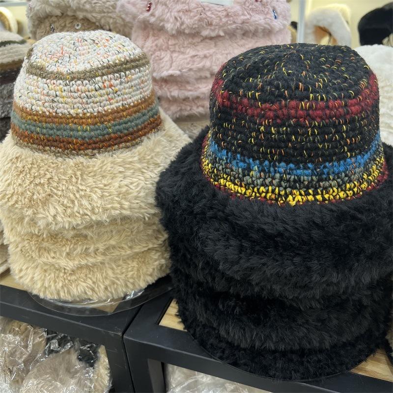 

Plush eaves splicing mixed color wool fashion bucket hat women winter warm color matching knitted basin hat tide M（56-58cm） чорний