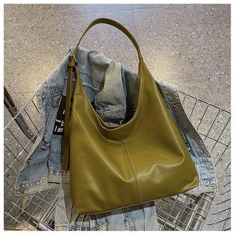 AutumnWinter Large-Capacity Brown Crossbody Tote - High-End Women s Shoulder Bag Bag with Strap зелёный 1740₽