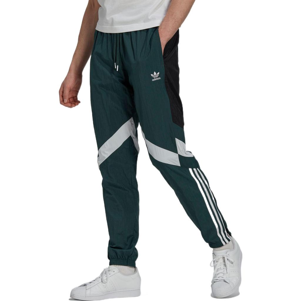adidas Rekive Track Trainingshose Mineralgrün Herren Streetwear HK7324