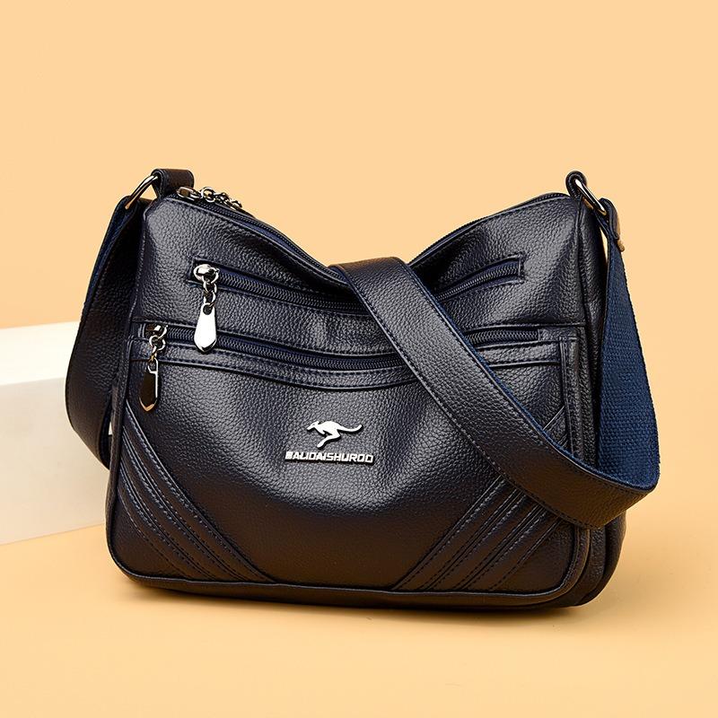 Women's bag large capacity bag Korean version shoulder messenger bag fashionable versatile women's commuter bag